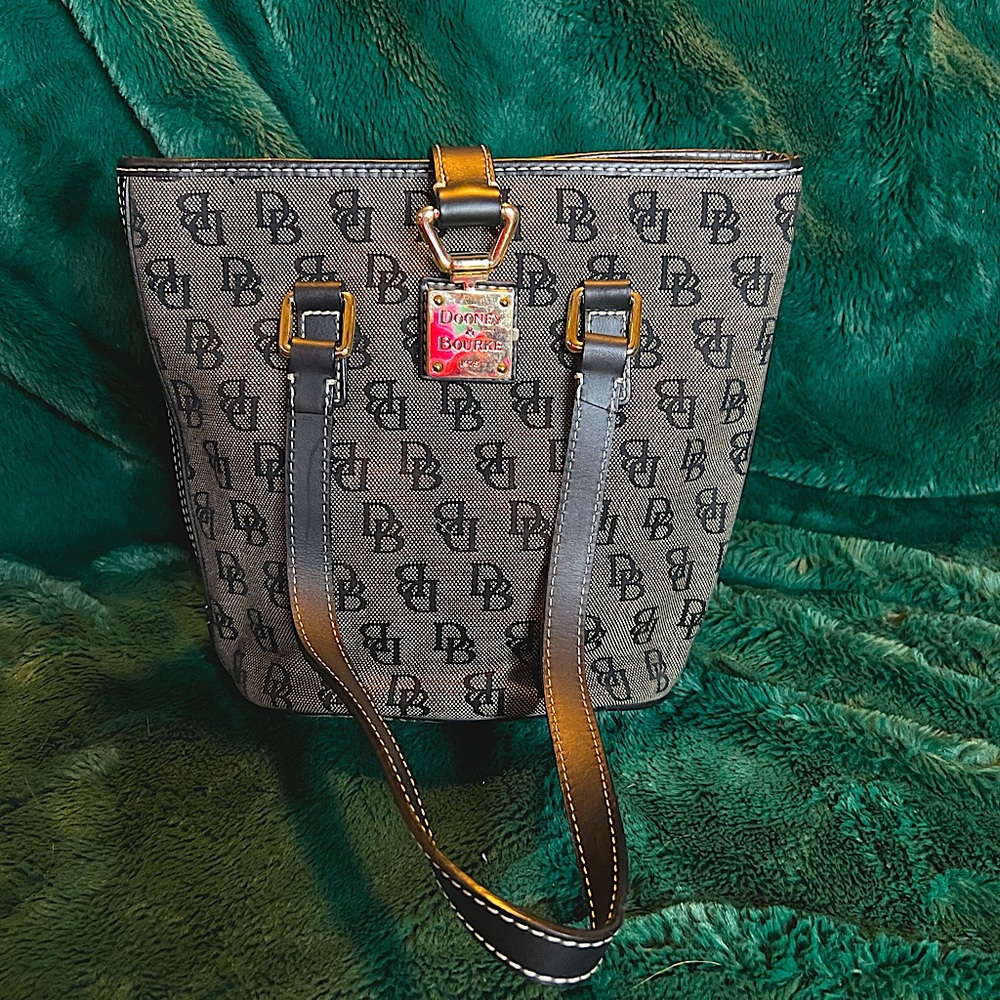 Dooney & Burke Signature small tote